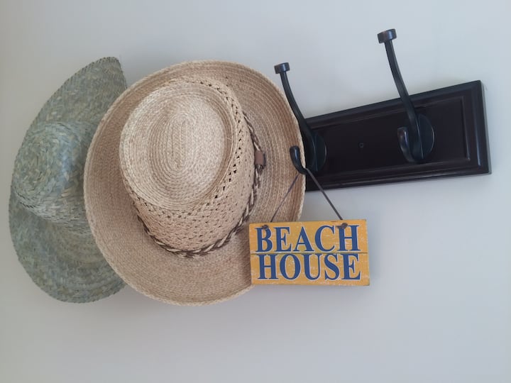 Craigville Beach, Barnstable Vacation Rentals & Homes Barnstable, MA