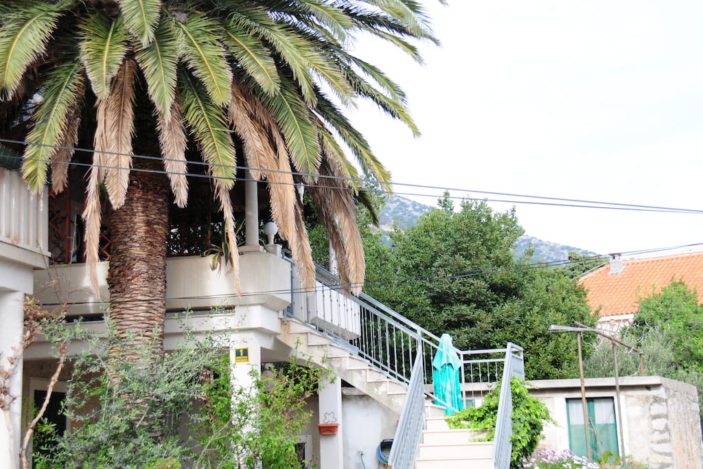 This is how does lower balcony looks like from the street.