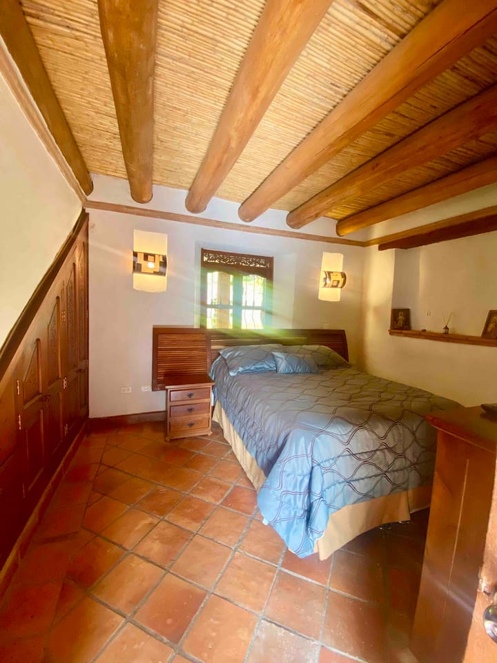 Habitación casa principal primer piso