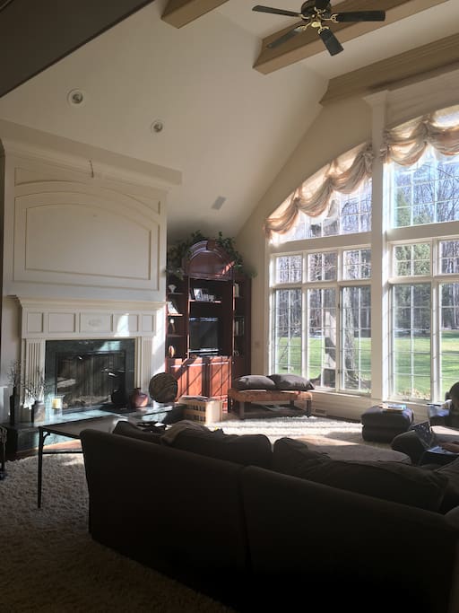 Lots of natural light, open floor plan, comfortable surroundings
