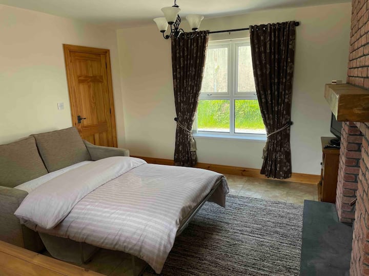 Butterfly Cottage - Leinster
