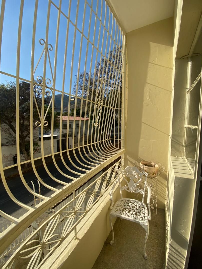 Изглед към балкона на Авила