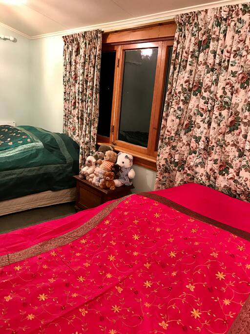 The Queens Room