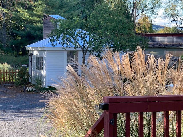 Airbnb Stone Ridge Vacation Rentals Places To Stay New