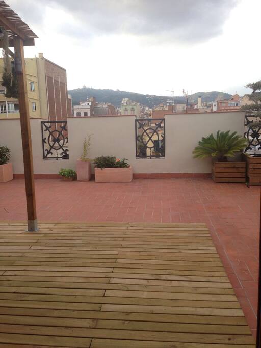 terraza grande con vistas