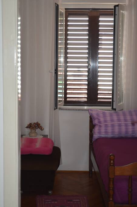 Room 2+1: single bed for 1 person/ Camera 2+1: letto singolo per 1 persona/ Chambre 2+1: lit simple pour 1 personne/ Habitación 2+1: cama individual para 1 persona