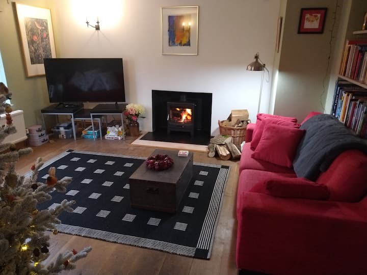 Cosy Countryside Cottage - Upton upon Severn