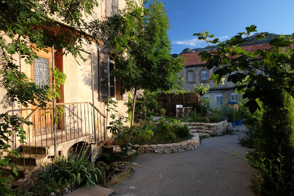 Porte d'entrée