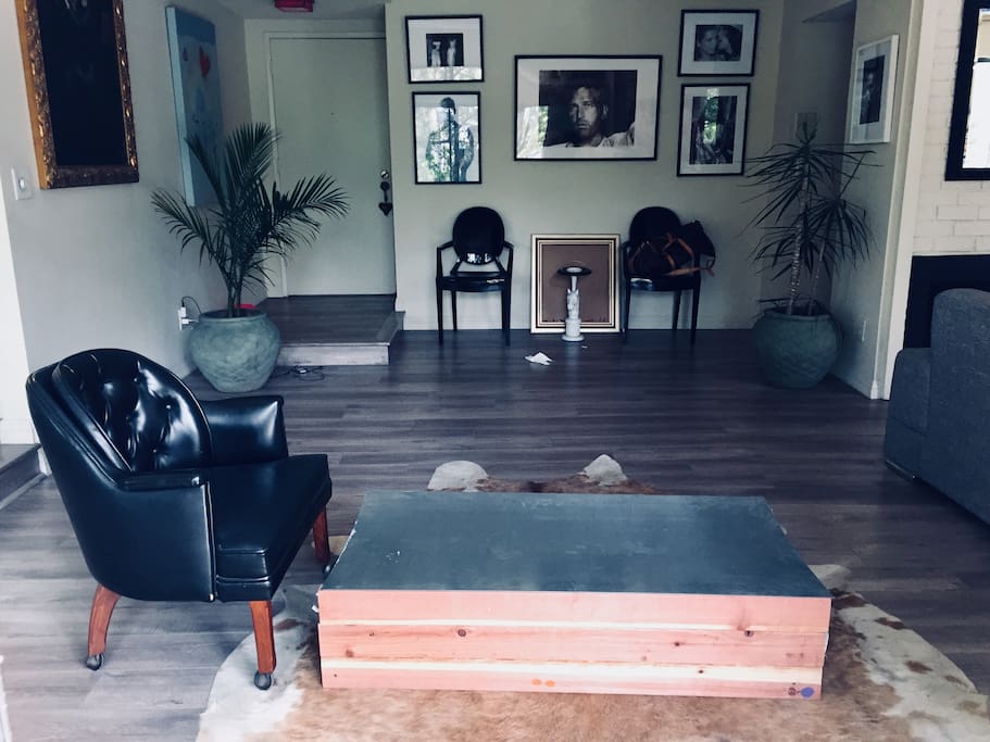 Foyer/ lounge area