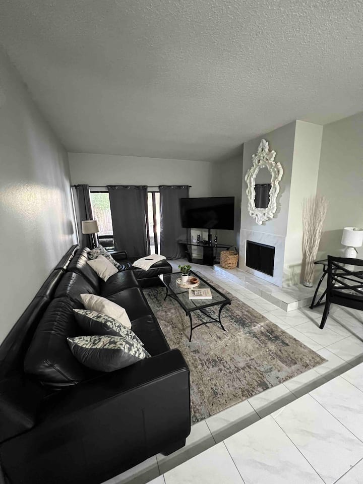 Სასტუმრო ოთახი