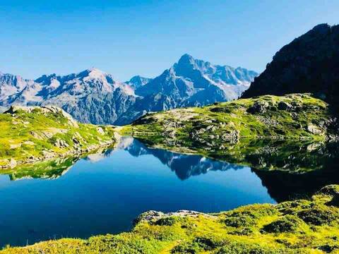 "L'Espérance" welcomes you to the heart of the Écrins