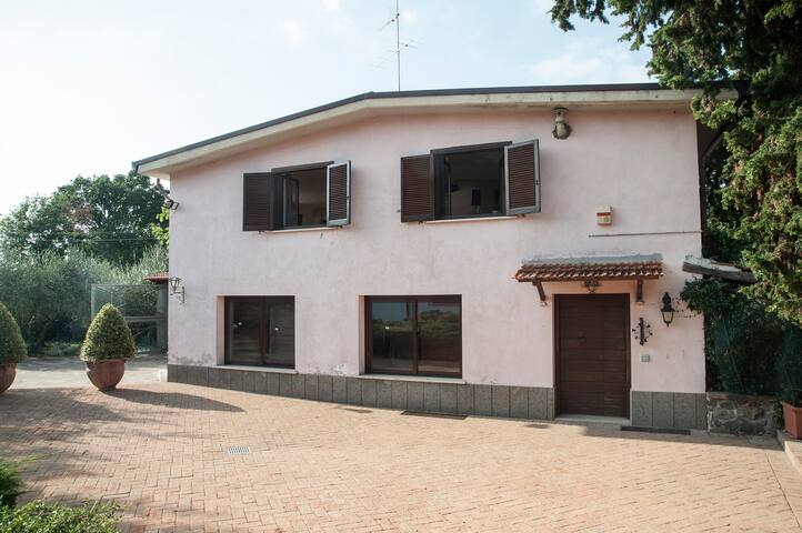 Capodanno intorno al camino in esclusiva 10 posti gallery image 2