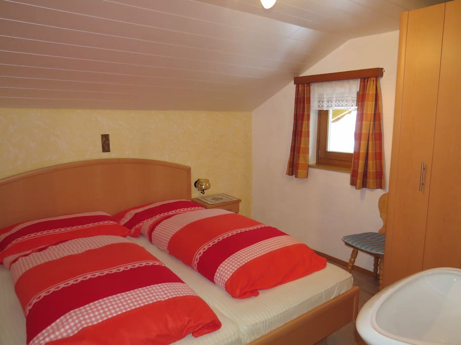 Schlafzimmer Ferienwohnung 5 - 8 Personen