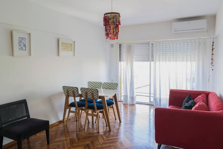 Apartamento de 2 quartos com varanda em Chacarita