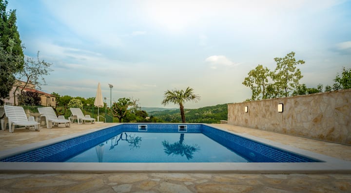 Istrian Villa with pool and great view