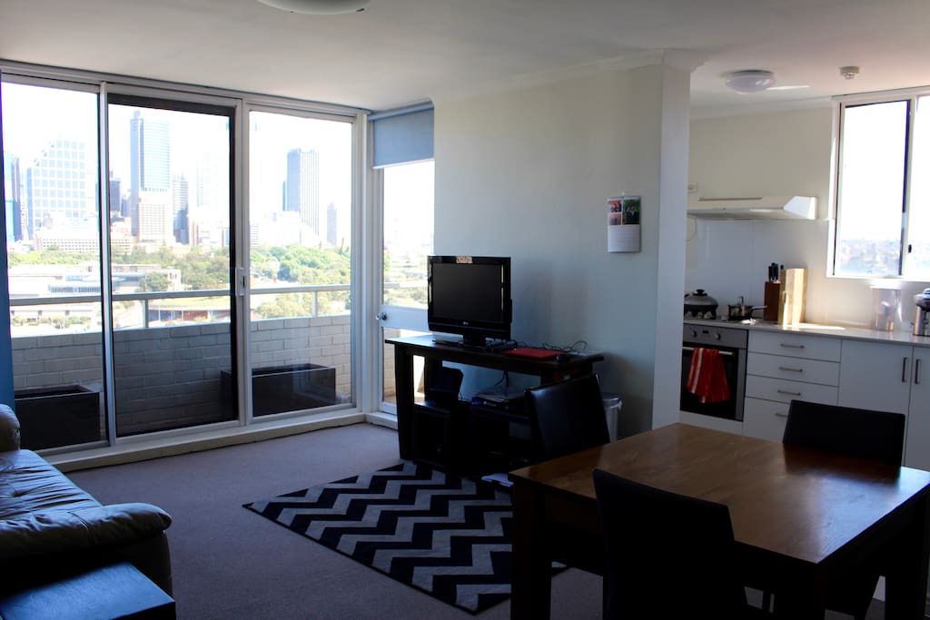 Apartment is spacious with really large windows and fantastic view of Sydney downtown and Opera house
