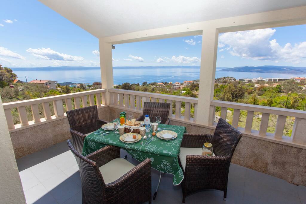 balcony with sea view