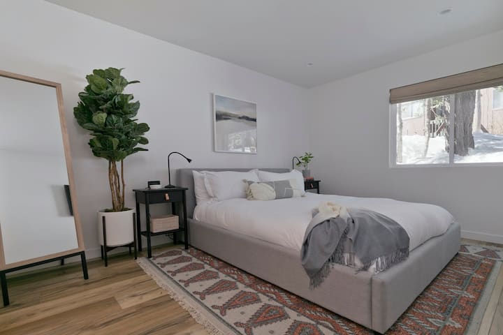 主卧（加州特大号床）