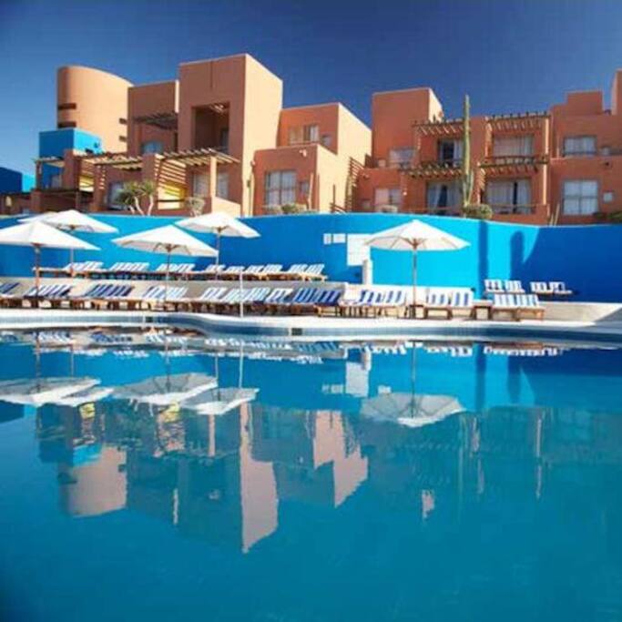Zero edge pool site right on the beach.