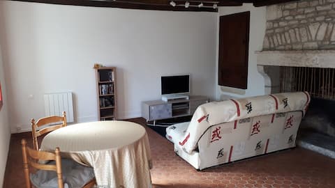 Charming Studio-Livia in the center of Civaux