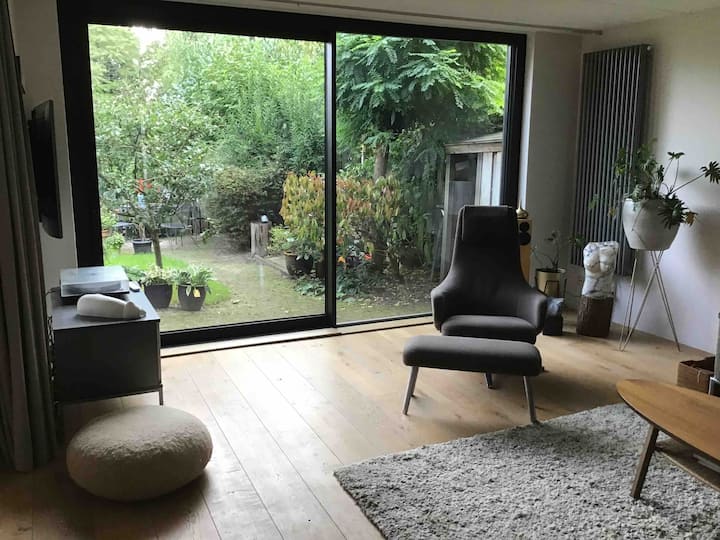 Familiehuis Met Heerlijke Tuin - Leiden