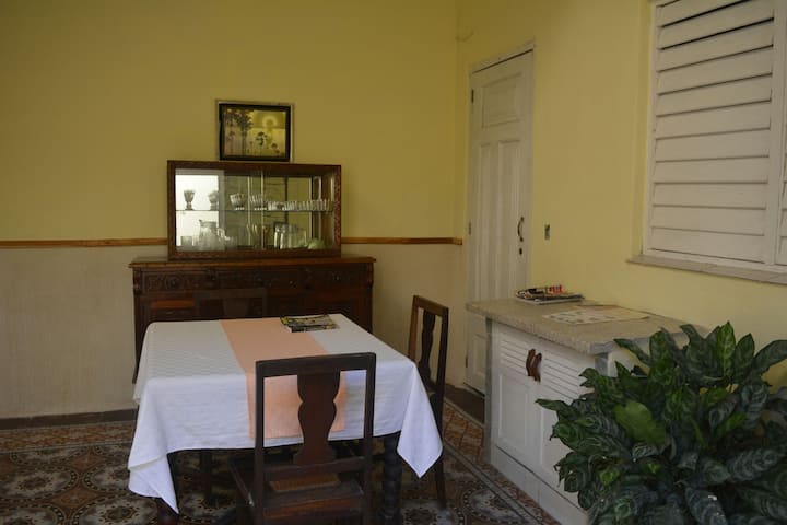 Hostal Navarro #5019 Cienfuegos Cuba