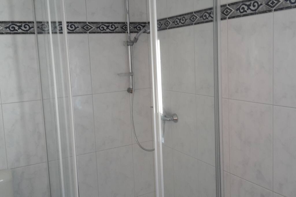 Dusche