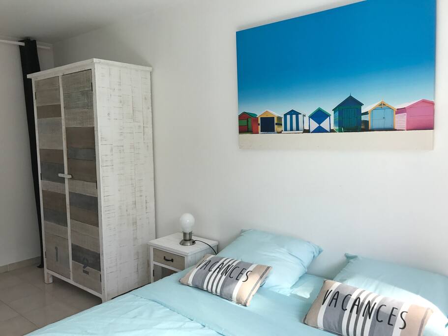 Chambre 1er palier lit 160 et lit de 90