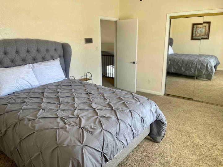 საძინებელი 1