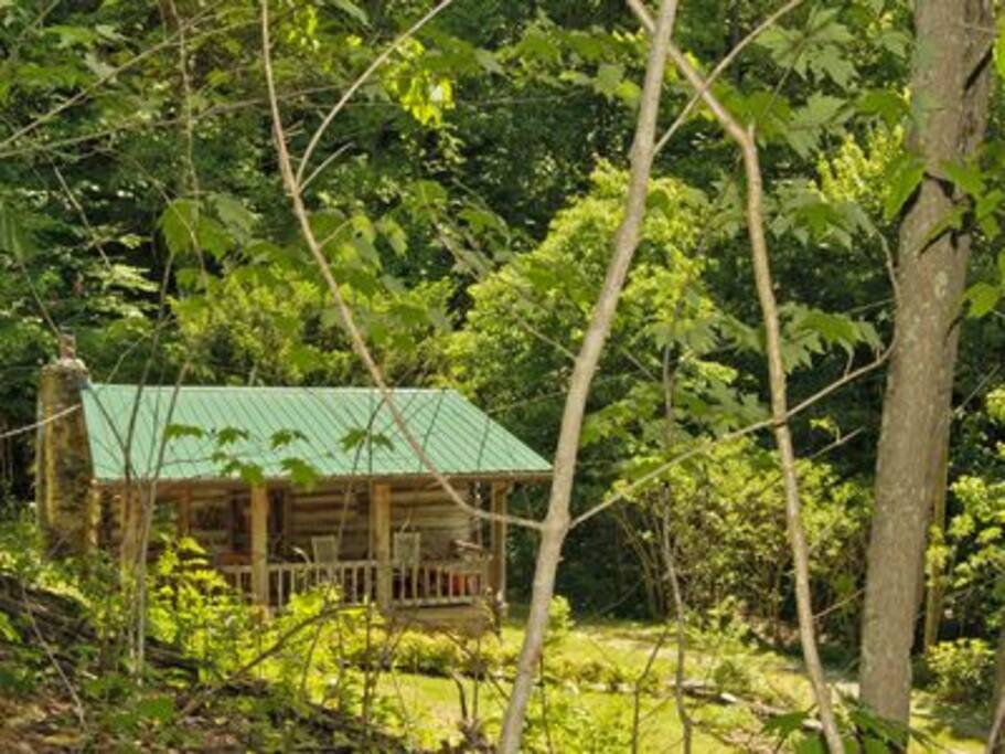 1890's Authentic Log Cabin
