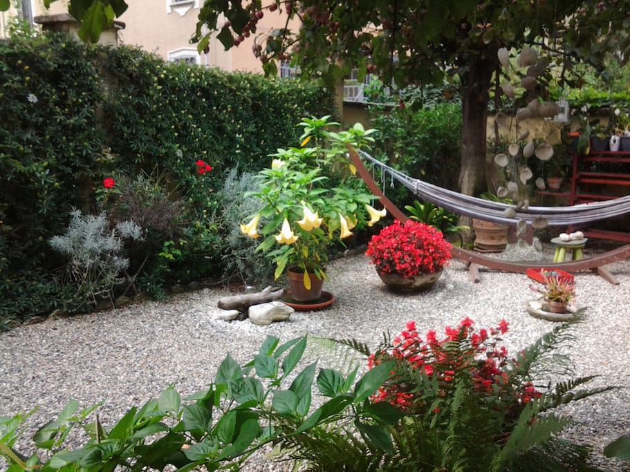 In giardino: l'amaca
