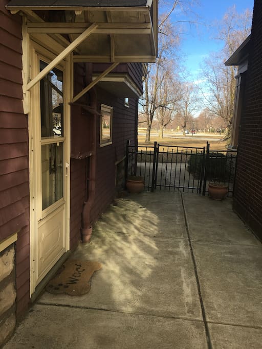 Private side entrance