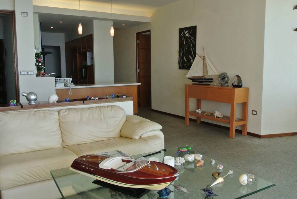 SALA