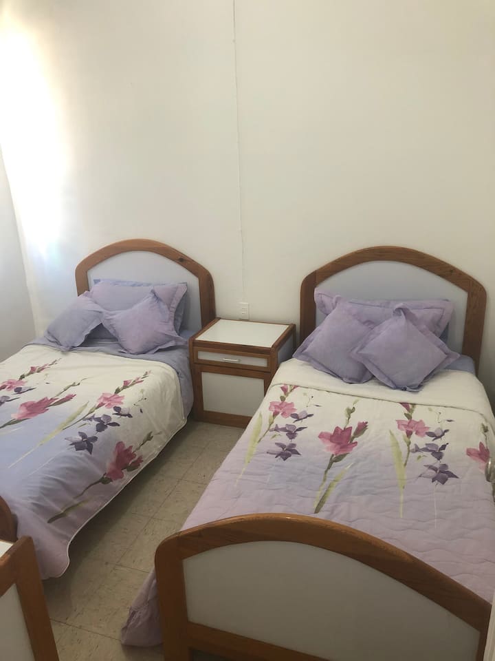 غرفة النوم 2