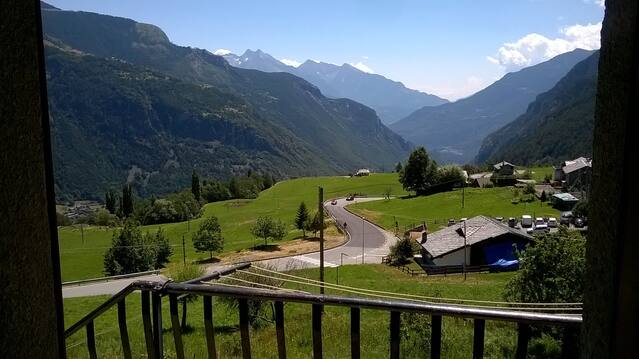 Airbnb Antey Saint Andrè Vacation Rentals Places To