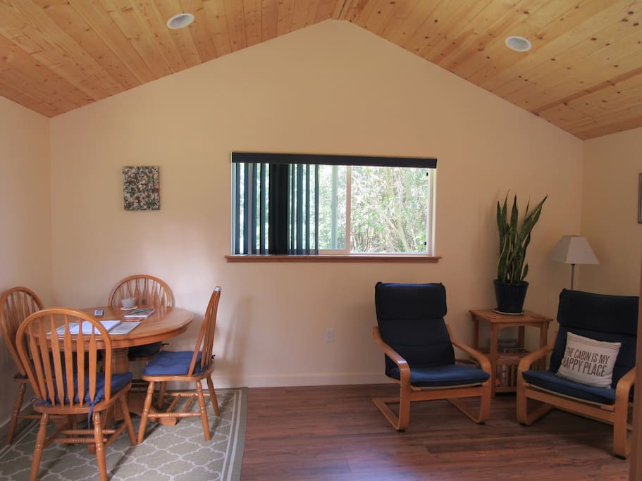 Sitting and dining area.