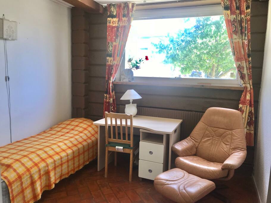 Guest bed room