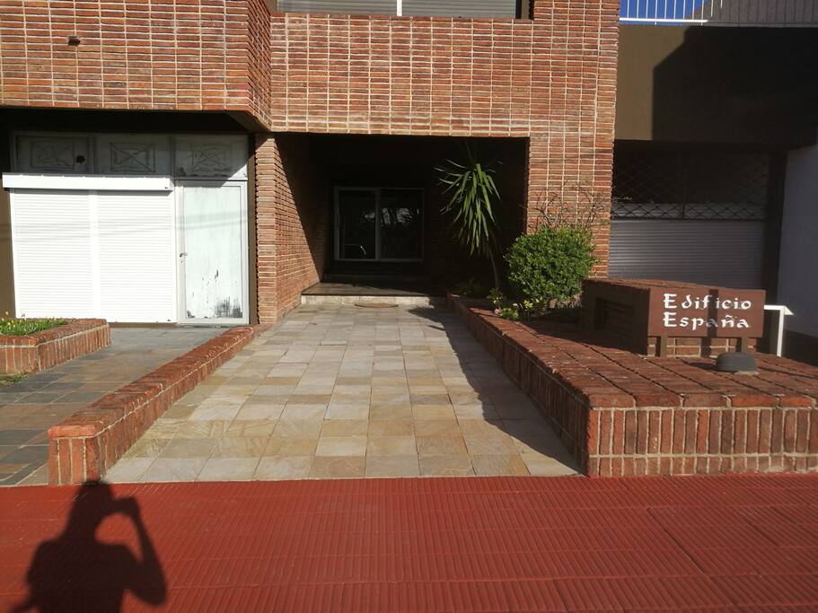 Entrada al Edificio