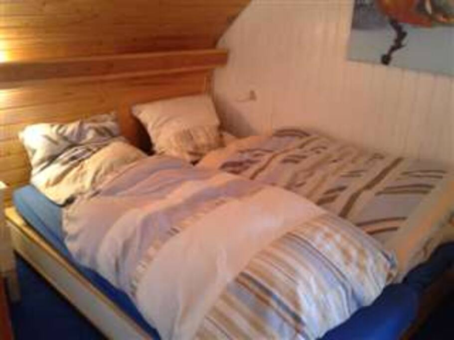 Schlafzimmer für 2 Erwachsene