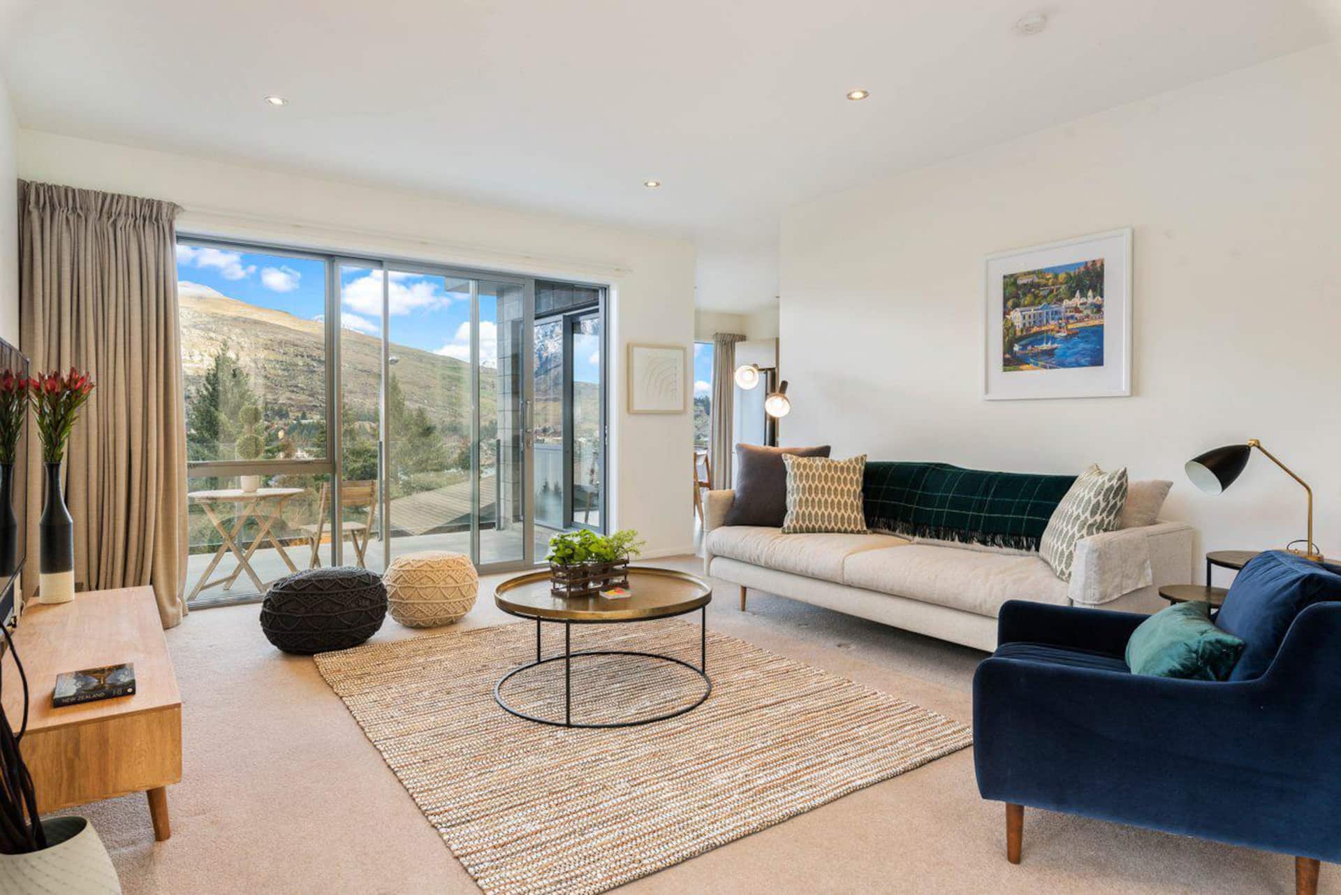 Quaint Sanctuary on Quartz | Incredible Views |