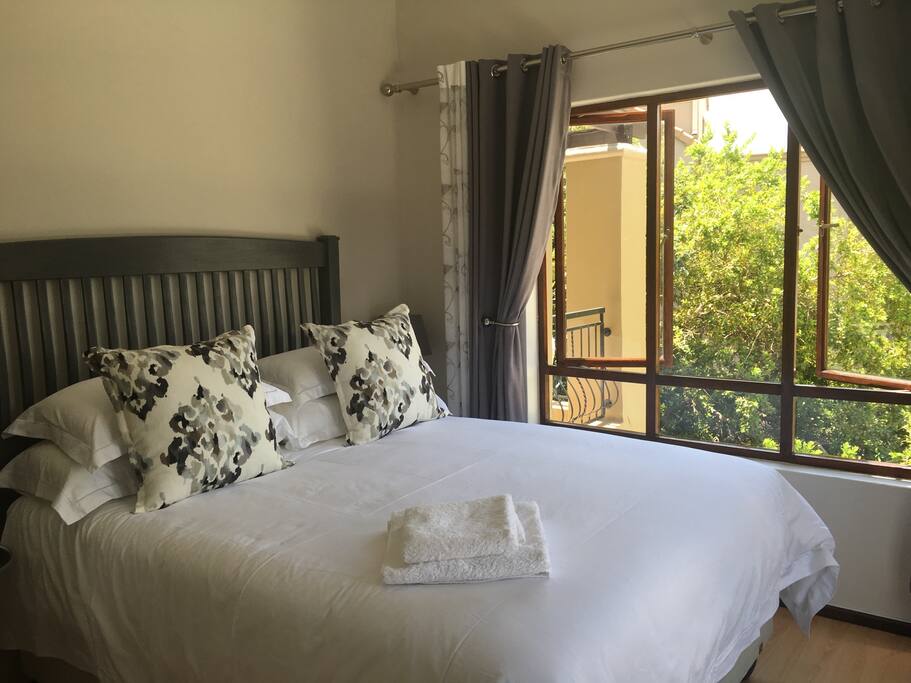 Top 100 Airbnb Rentals 2017 in Johannesburg, South Africa