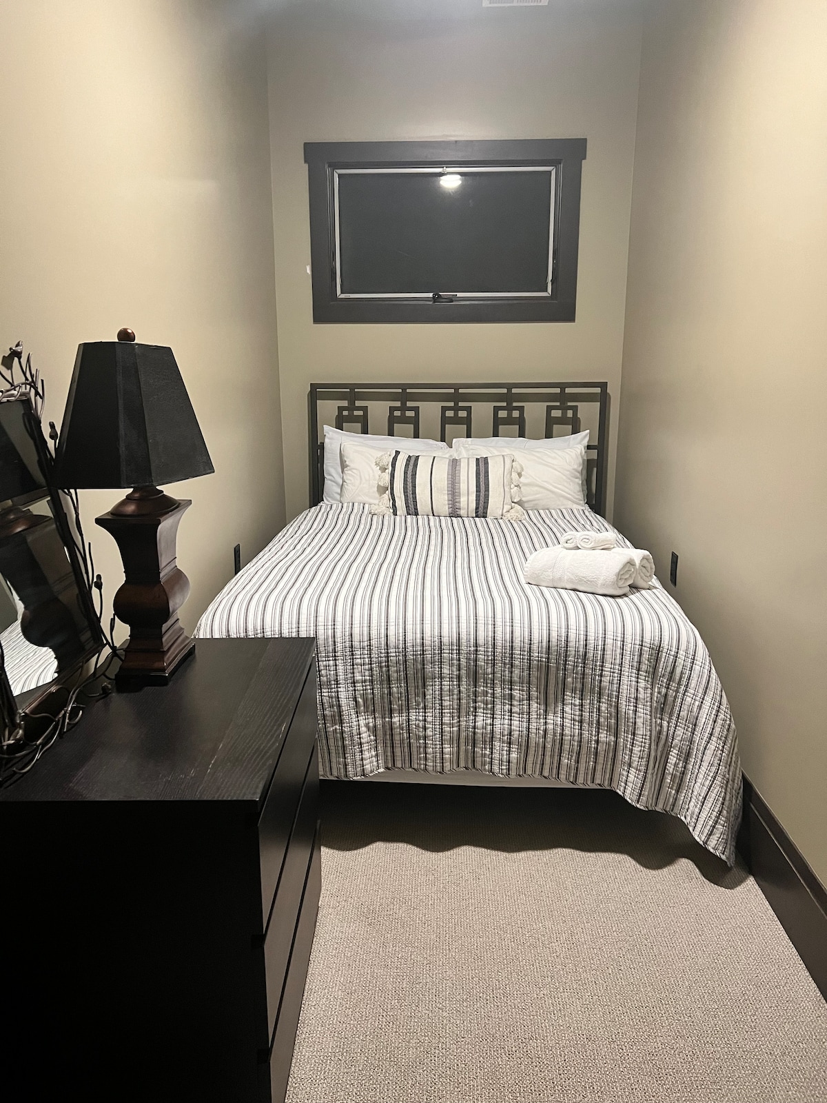 საძინებელი 3