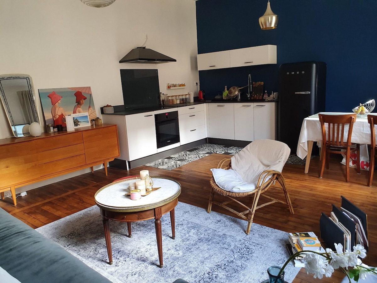 Top Airbnb: 2-room apartment, very central in Rennes