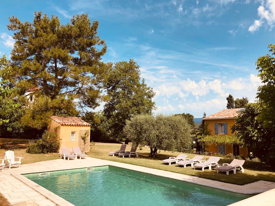 La Fanette De Lure Suite Familiale Rinquinquin Bed And Breakfasts For Rent In Pierrerue Provence Alpes Cote D Azur France