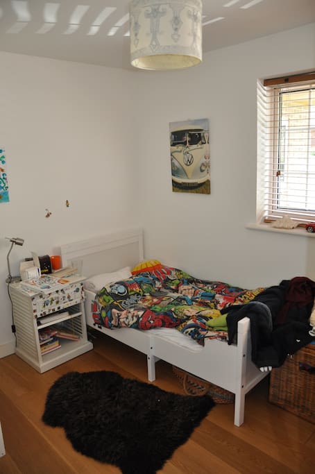 Kids Bedroom 2