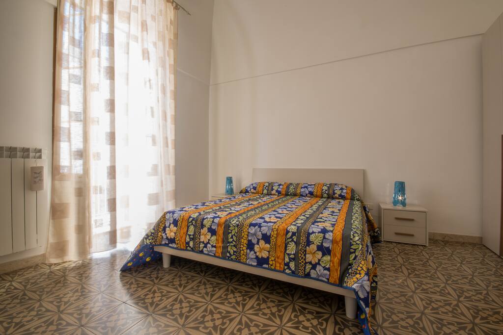 Camera da letto matrimoniale