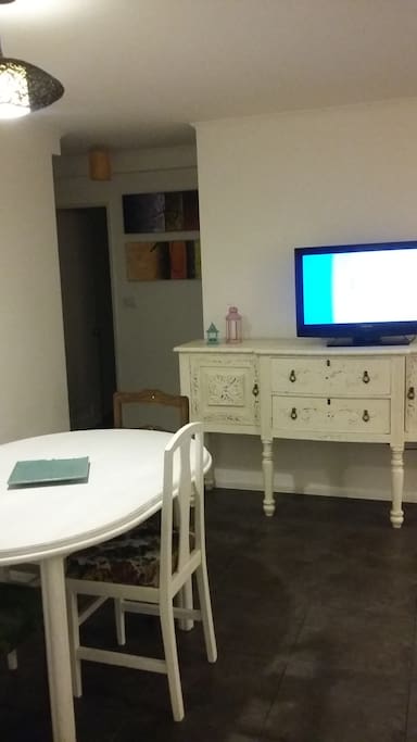 Comedor y direct tv