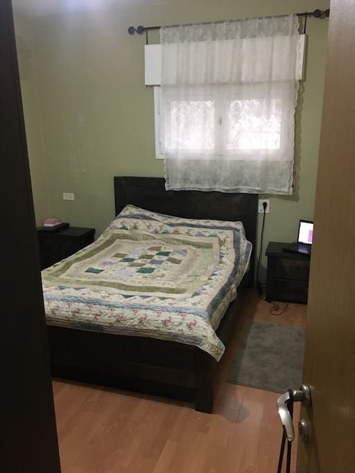 Master bed room