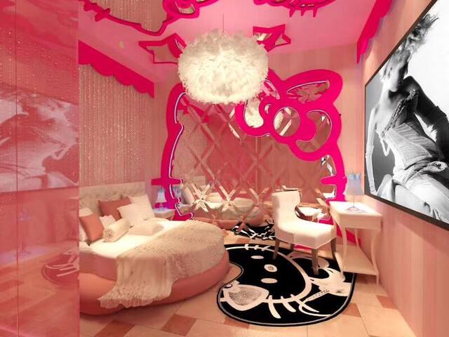 Xintiandi Garden Community Movie Room for Rent