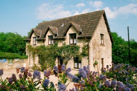 The Stables Cottage at Fosse Farmhouse